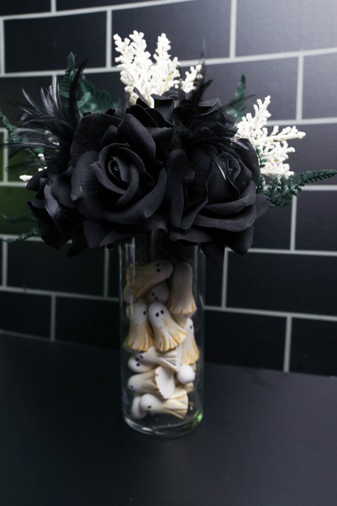 Ghost Vase Easy DIY Halloween Centerpiece